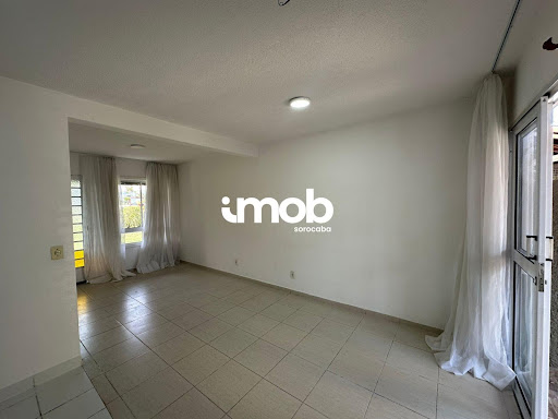 Casa Júlia de Meio para Venda e Locação Condomínio Villa Flora Votorantim SP
