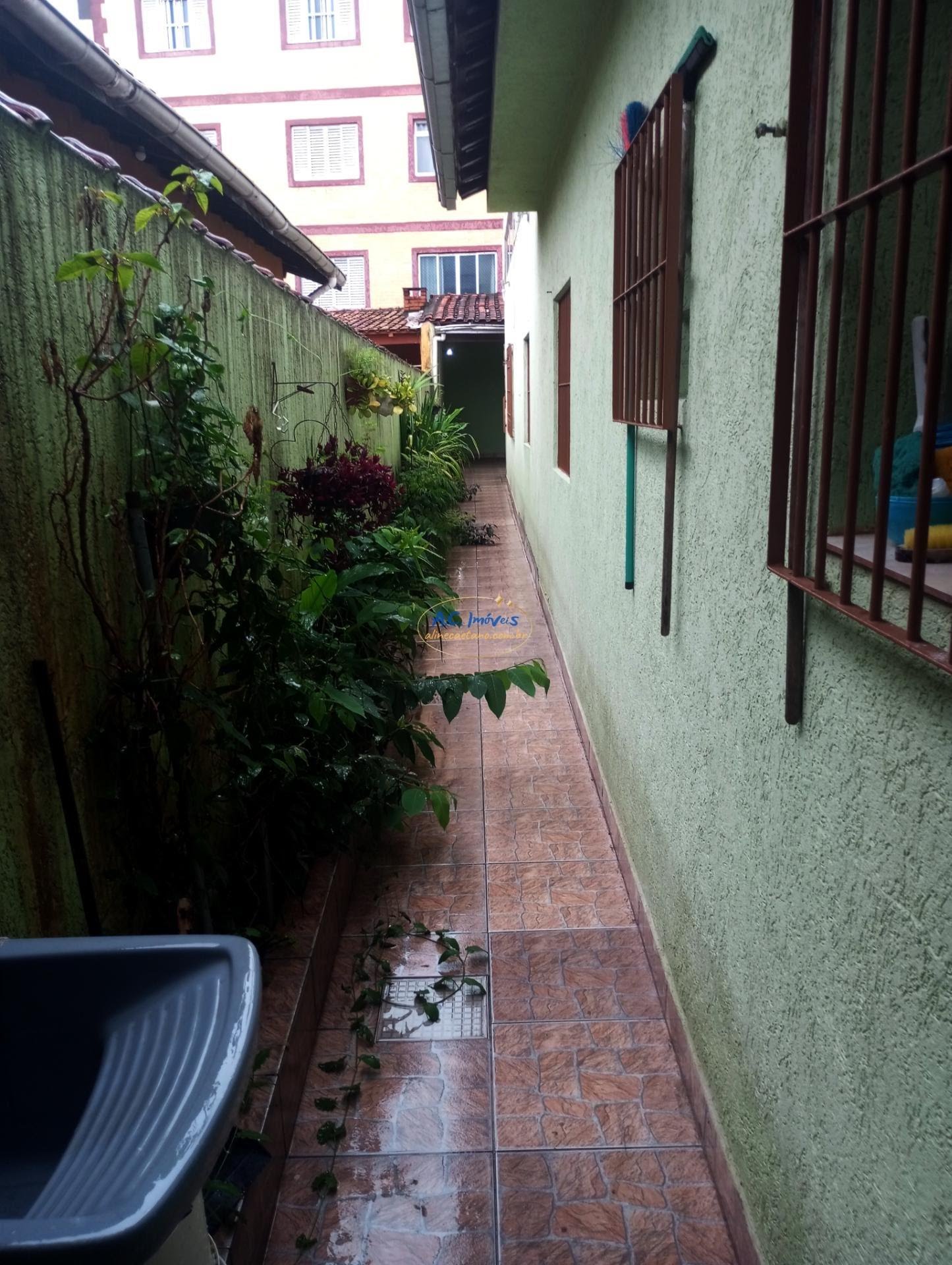 Casa à venda com 3 quartos, 1 suíte, 2 vagas e 180m² no Aviação, Praia Grande (SP) — foto 20 de 23