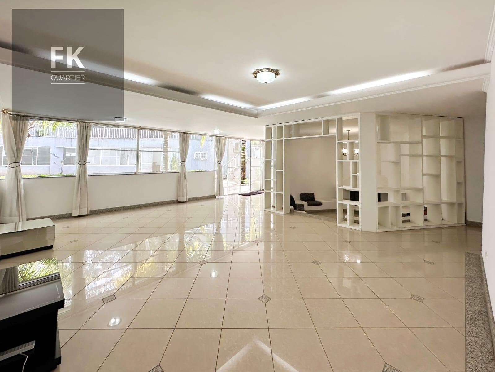 Casa à venda com 4 quartos, 4 suítes, 8 vagas e 1165m² no Alphaville Residencial Um, Barueri (SP) — foto 6 de 30