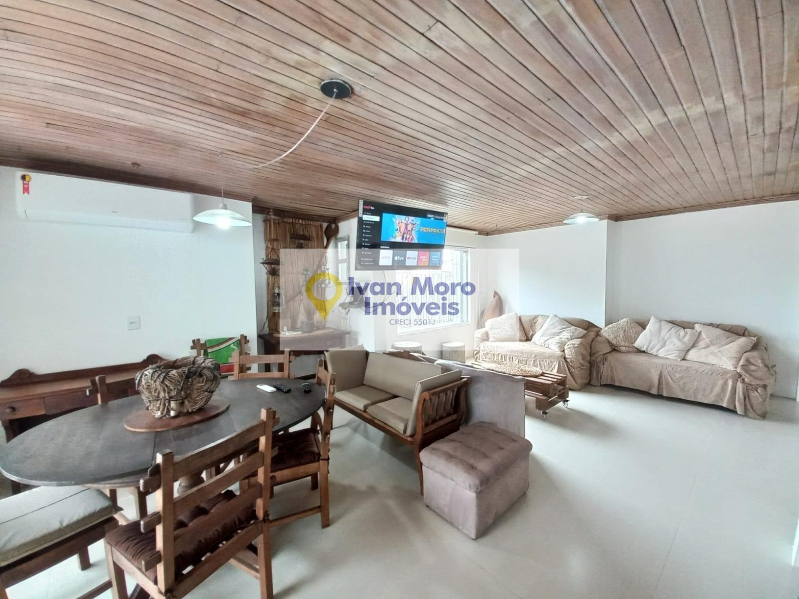 Casa para alugar com 4 quartos, 1 suíte, 3 vagas e 200m² no Daniela, Florianópolis (SC) — foto 24 de 30