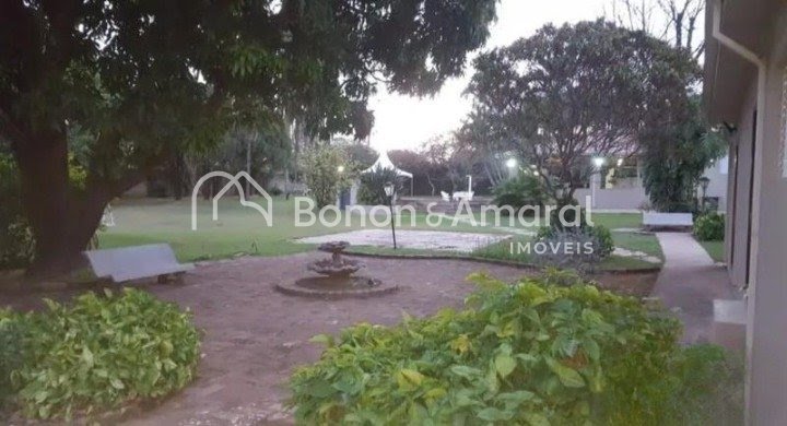 Casa, 4 quartos, 353 m² - Foto 34
