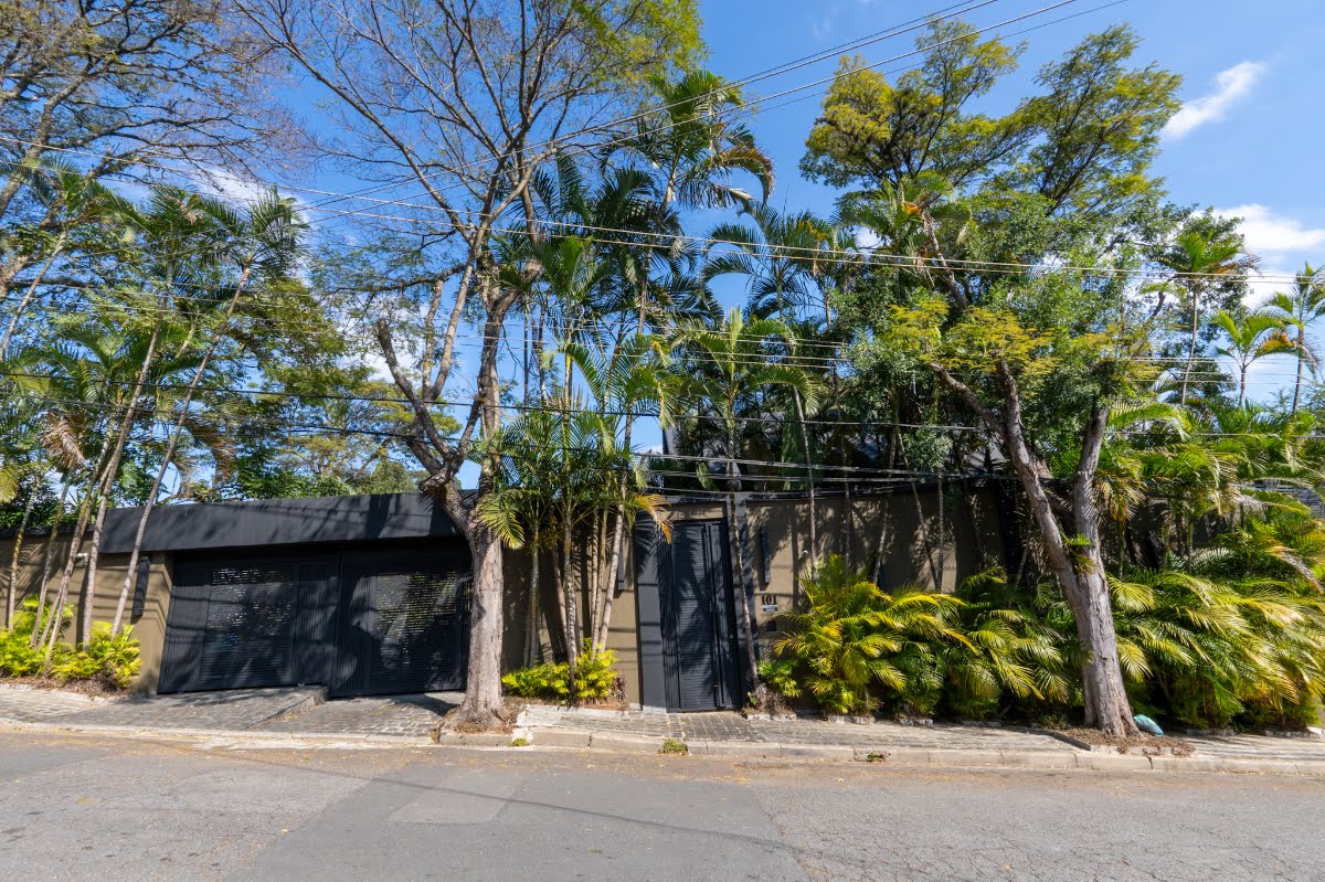 Casa para alugar com 5 quartos, 5 suítes, 6 vagas e 1200m² no Morumbi, São Paulo (SP) — foto 2 de 30