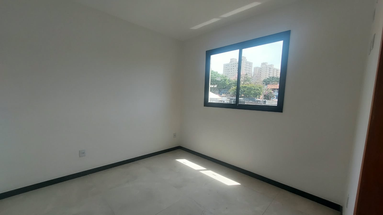 Cobertura à venda com 3 quartos, 1 suíte, 3 vagas e 130m² no Santa Monica, Belo Horizonte (MG) — foto 12 de 13