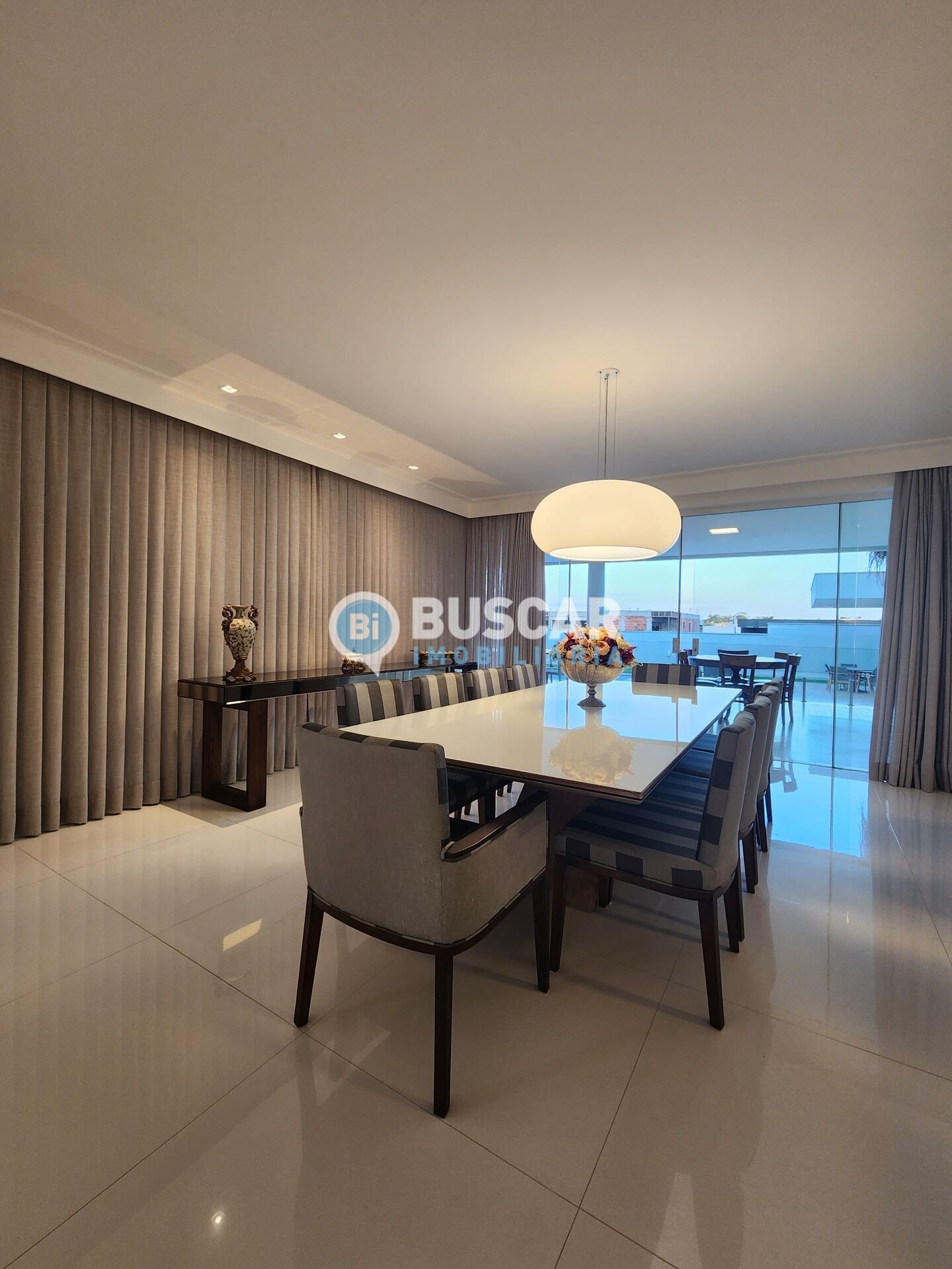 Casa à venda com 5 quartos, 5 suítes, 6 vagas e 1440m² no Papagaio, Feira de Santana (BA) — foto 6 de 30