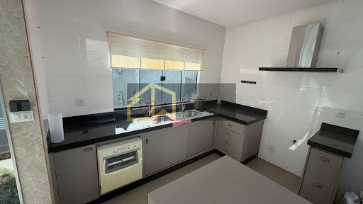 Casa de Condomínio em Portal do Sol Green  -  Goiânia