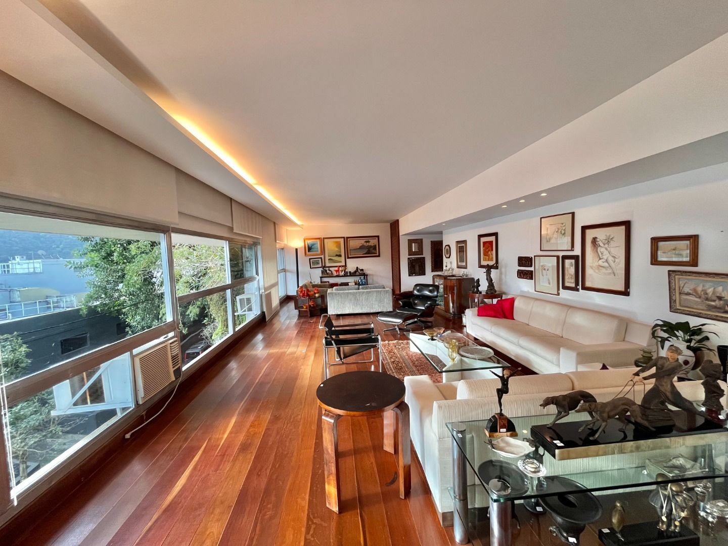 Apartamento à venda com 4 quartos, 2 suítes, 2 vagas e 247m² no Lagoa, Rio de Janeiro (RJ) — foto 14 de 30