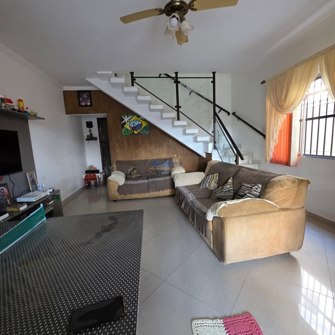 Casa à venda com 3 quartos, 1 suíte, 2 vagas e 100m² no Solemar, Praia Grande (SP) — foto 2 de 20