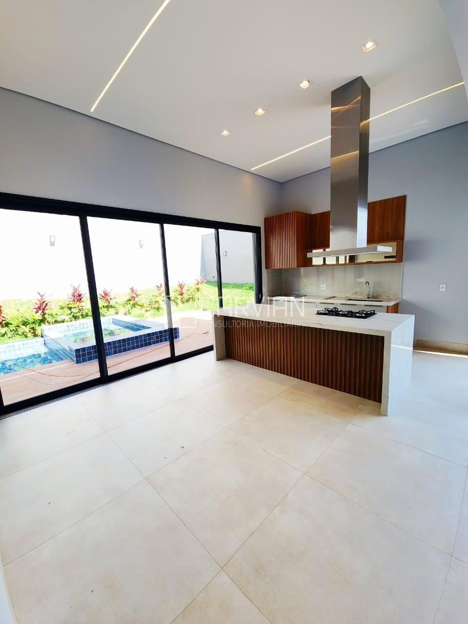 Casa à venda com 4 quartos, 6 banheiros, 4 vagas e 266m² no Residencial e Empresarial Alphaville, Ribeirão Preto — foto principal
