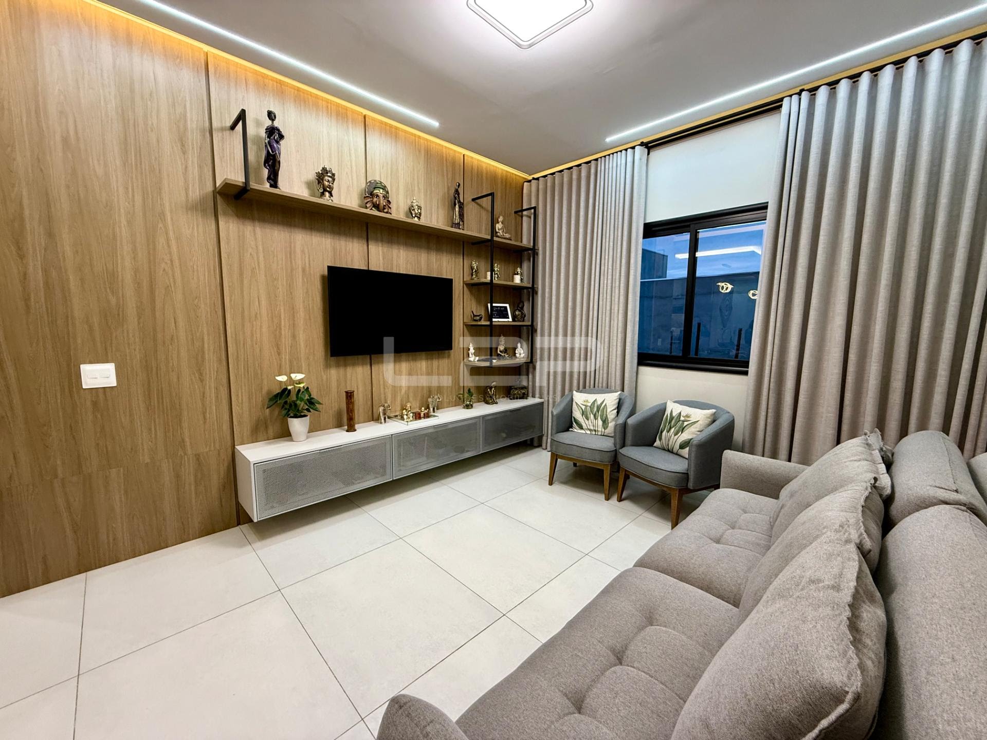 Casa à venda com 3 quartos, 1 suíte, 4 vagas e 170m² no Residencial Tosi, Itupeva (SP) — foto 7 de 30