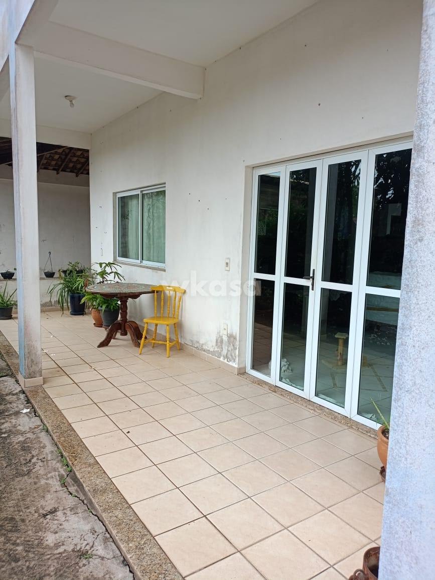 Casa à venda com 4 quartos, 3 suítes, 2 vagas e 205m² no Balneário de Carapebus, Serra (ES) — foto 8 de 30