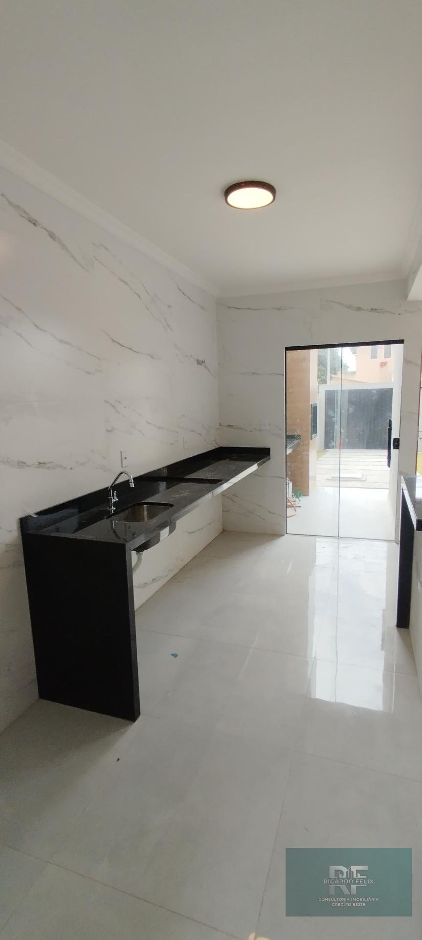 Casa à venda com 3 quartos, 1 suíte, 2 vagas e 180m² no Recreio, Rio das Ostras (RJ) — foto 25 de 29
