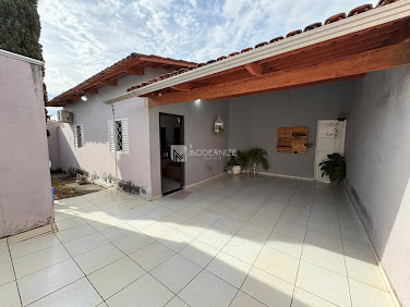 Casa em Monsenhor Souza  -  Catalão