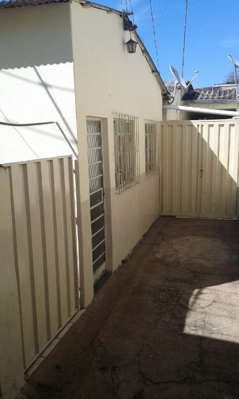 casa-a-venda-6-quartos-2-vagas-bairro-brasil-uberl
