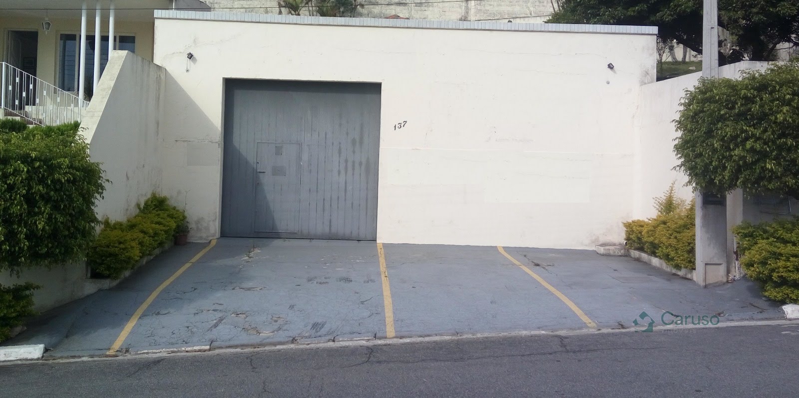 Comercial para alugar com 1 banheiro, 3 vagas e 150m² no Jardim Planalto, Arujá — foto principal