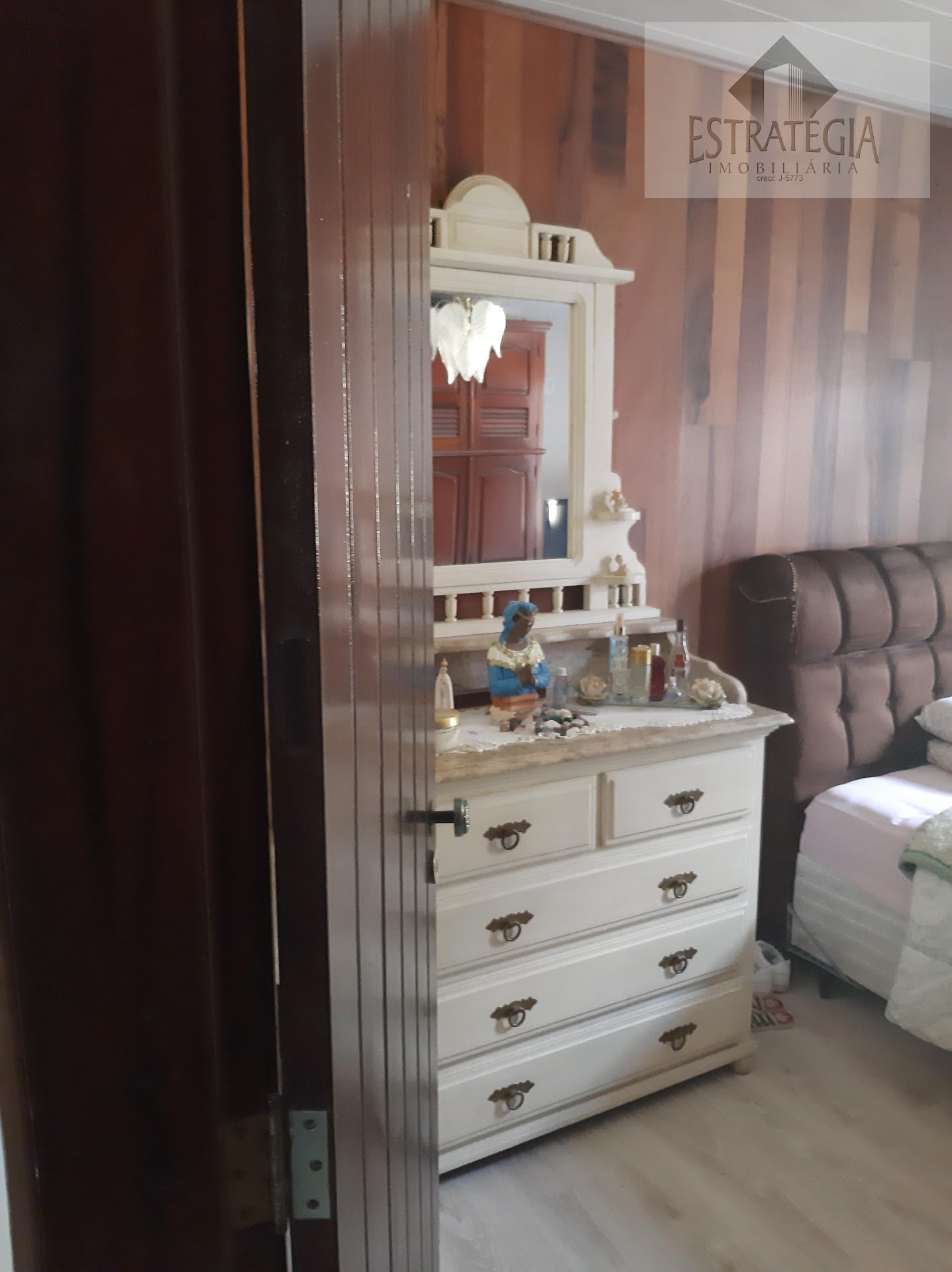 Casa à venda com 3 quartos, 3 banheiros, 3 vagas e 200m² no Mosela, Petrópolis (RJ) — foto 11 de 15