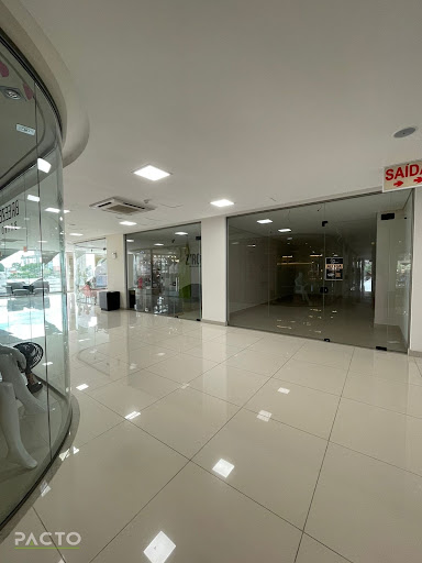 Sala comercial à venda e locação no Centro de Araranguá