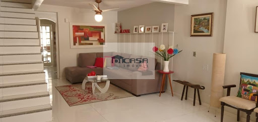 Casa 03 Dorm. em Portuguesa  -  Rio de Janeiro
