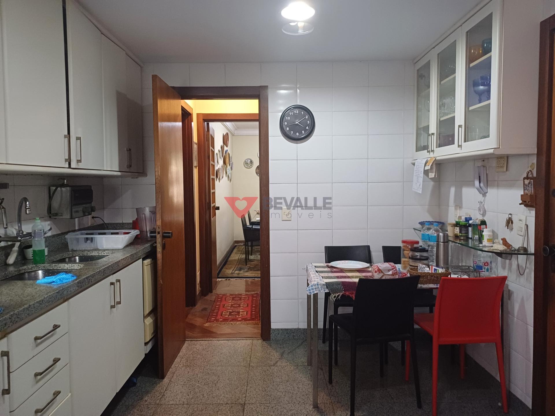 Apartamento à venda com 3 quartos, 1 suíte, 2 vagas e 150m² no Leblon, Rio de Janeiro (RJ) — foto 25 de 30