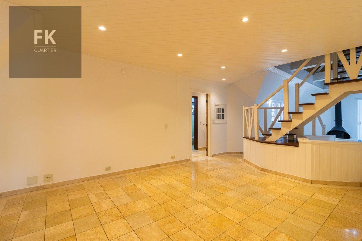 Casa para alugar com 4 quartos, 4 suítes, 5 vagas e 525m² no Alphaville, Santana de Parnaíba (SP) — foto 17 de 30