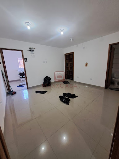 Sala Comercial para Alugar na Cidade Dutra | 2 Ambientes
