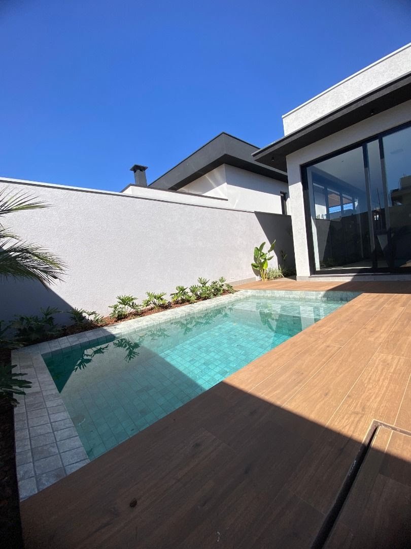 Casa à venda com 3 quartos, 4 banheiros e 178m² no Loteamento Terras de Florença, Ribeirão Preto — foto principal