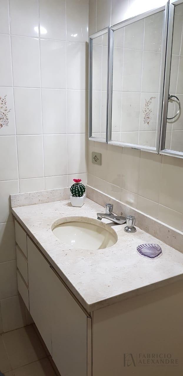 Apartamento à venda com 4 quartos, 3 banheiros, 2 vagas e 200m² no Pitangueiras, Guarujá (SP) — foto 29 de 30