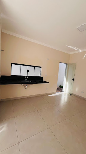 Achado no Coronel Antonino: casa perfeita pra sair do aluguel! 