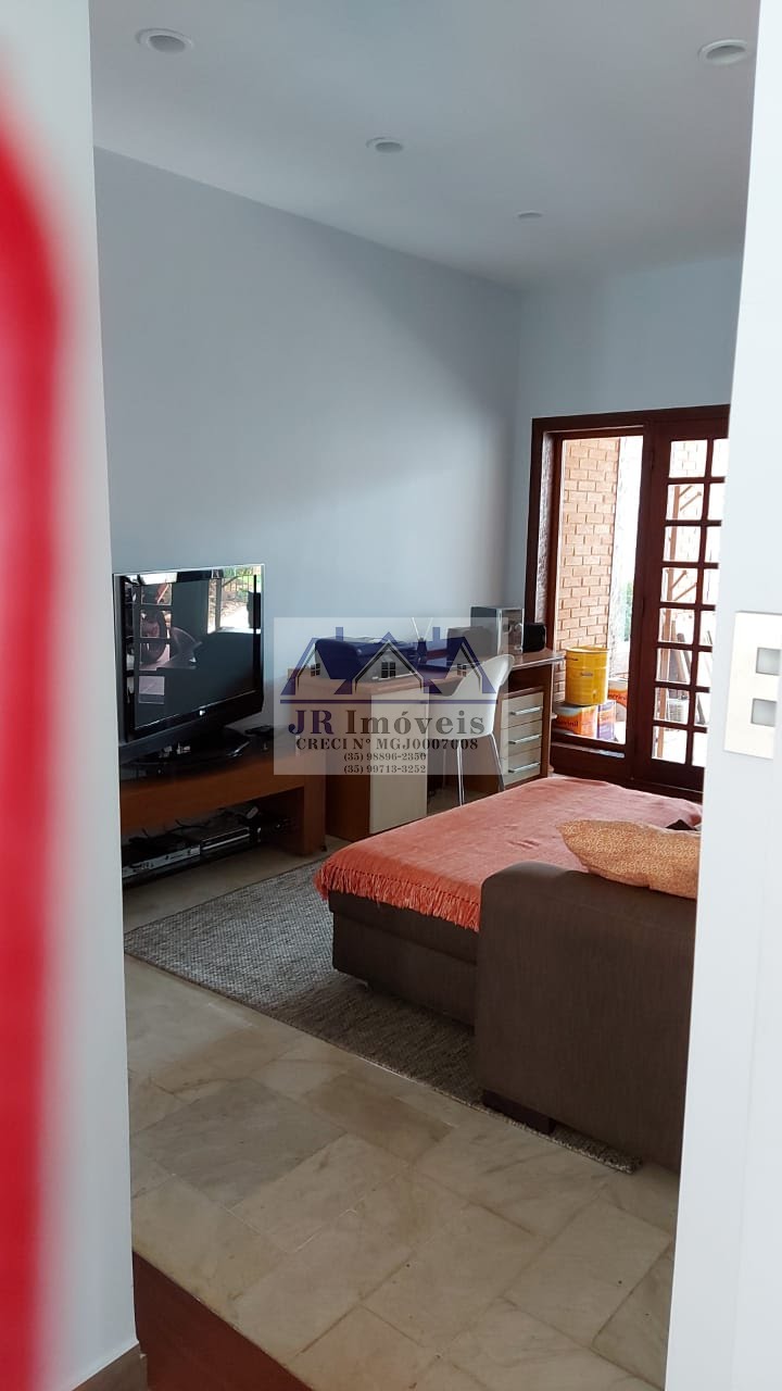 Casa à venda com 2 quartos, 3 suítes, 4 vagas e 1448m² no Centro, Itajubá (MG) — foto 12 de 30
