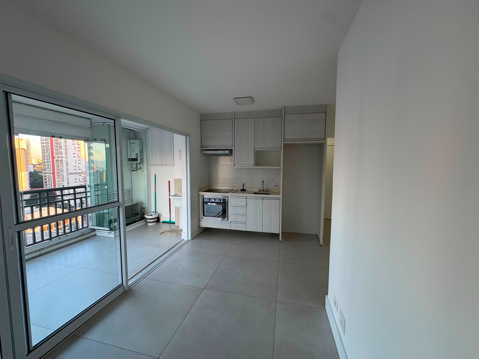 Apartamento para Locação Rua Paulistânia, Vila Madalena/SP