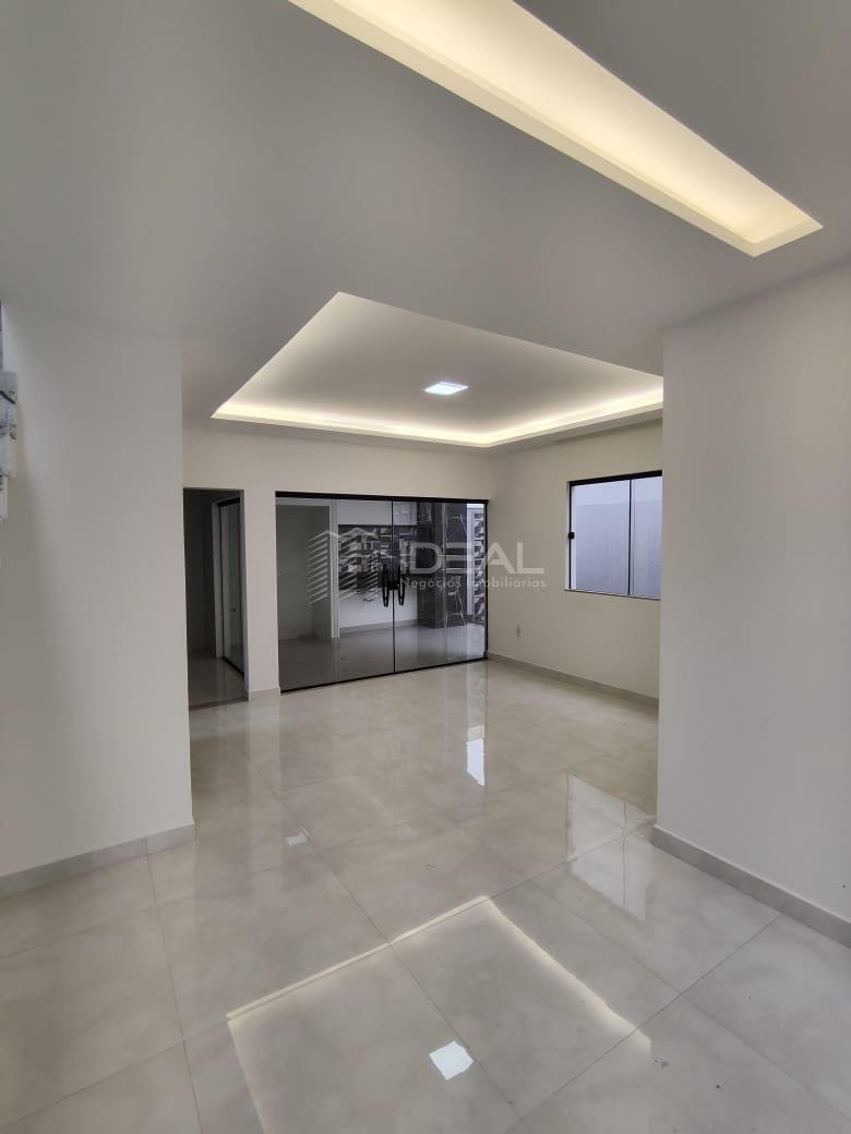 Casa à venda com 3 quartos, 1 suíte, 2 vagas e 108m² no Parque Sao Benedito, Campos dos Goytacazes (RJ) — foto 2 de 20