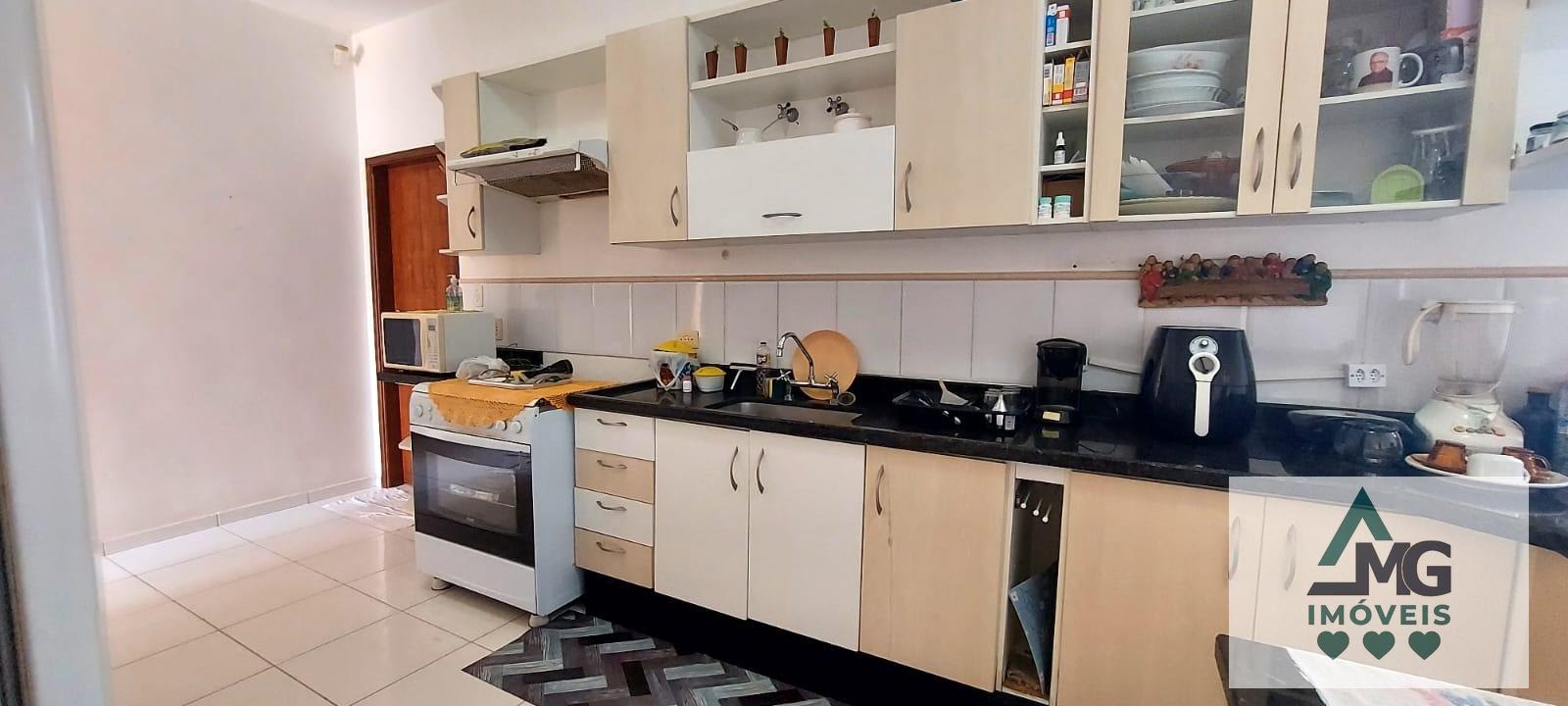 Casa à venda com 3 quartos, 1 suíte e 4 vagas no São Conrado, Três Corações (MG) — foto 9 de 30