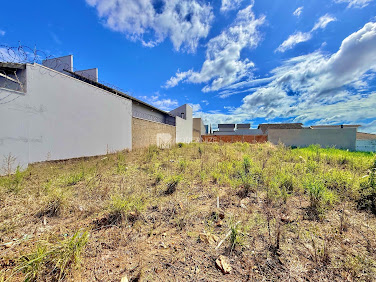 Lote / Terreno em Residencial Village  -  Catalão