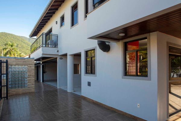 Casa à venda com 6 quartos, 4 suítes, 5 vagas e 750m² no Praia de Fora, Palhoça (SC) — foto 8 de 18