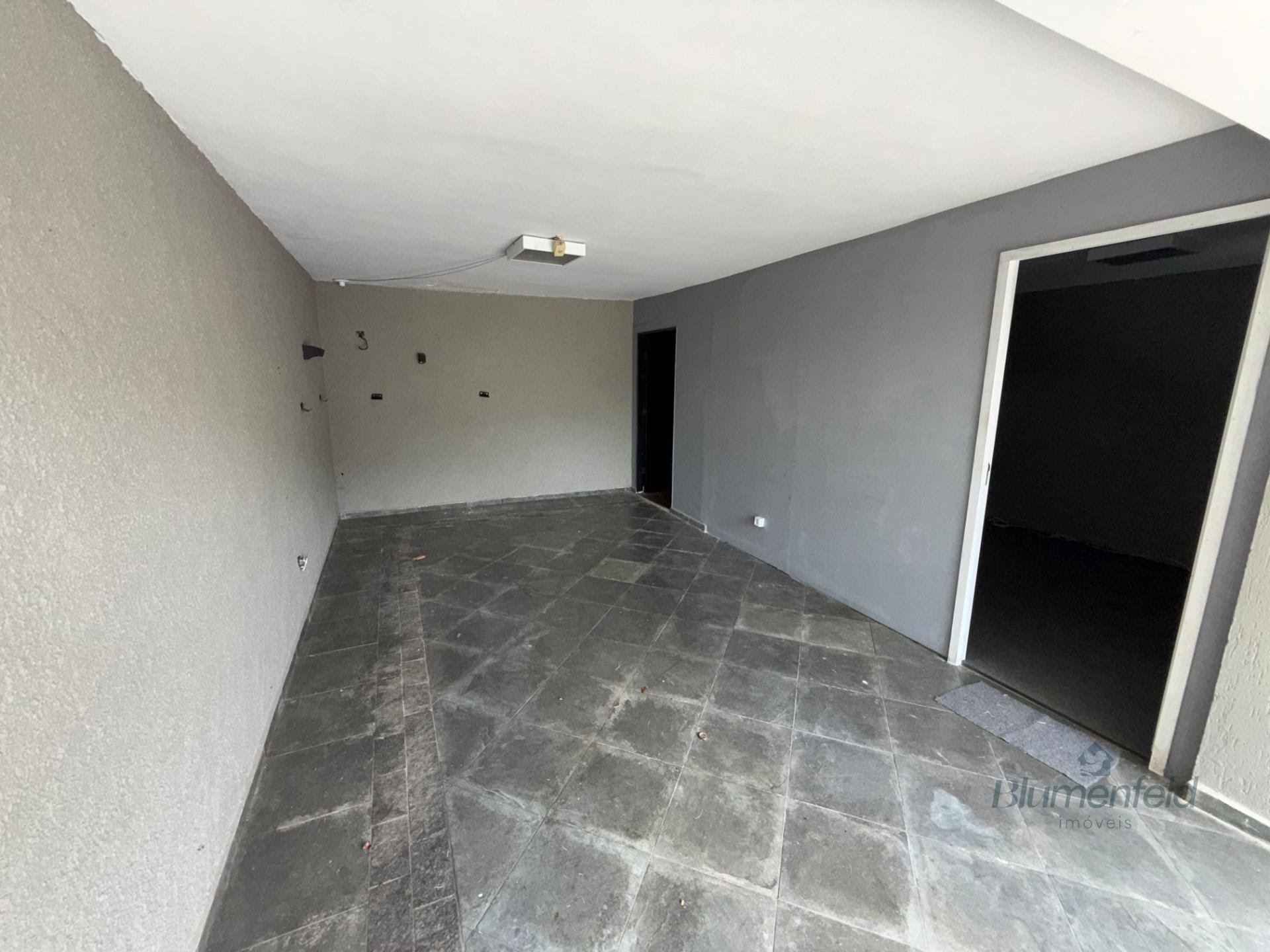 Casa à venda com 4 quartos, 4 suítes, 4 vagas e 300m² no Condomínio Arujazinho IV, Arujá (SP) — foto 4 de 30