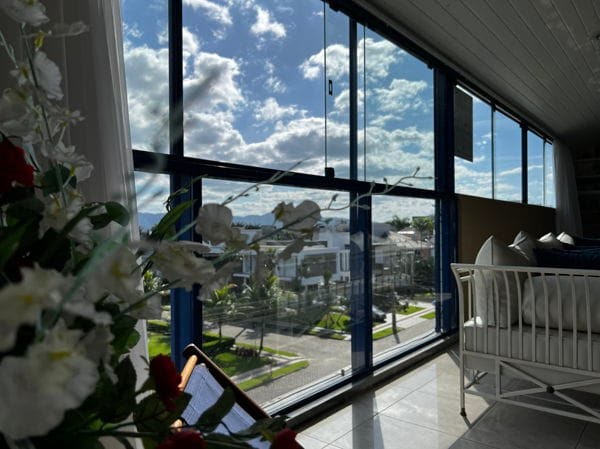 Cobertura à venda com 3 suítes, 2 vagas e 330m² no Jurerê, Florianópolis (SC) — foto 7 de 30