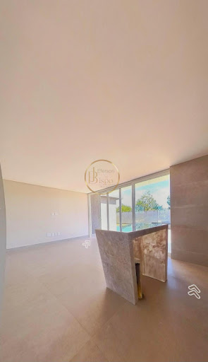Casa à Venda e Locação em Gaudí, Porto Seguro: 3 Suítes, 280m²
