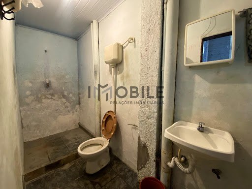 Depósito em Sarandi, Porto Alegre | 330m² para Locação