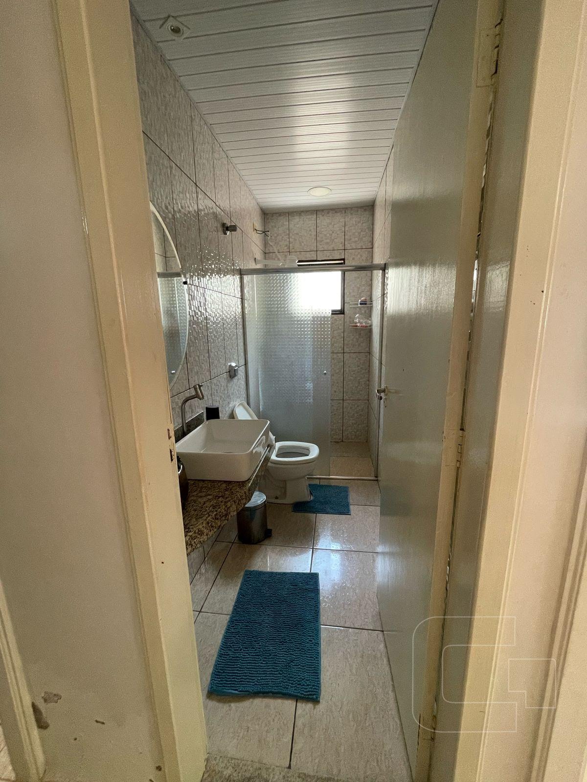 Casa à venda com 3 quartos, 4 vagas e 278m² no Jardim Flamingos, Apucarana (PR) — foto 18 de 26