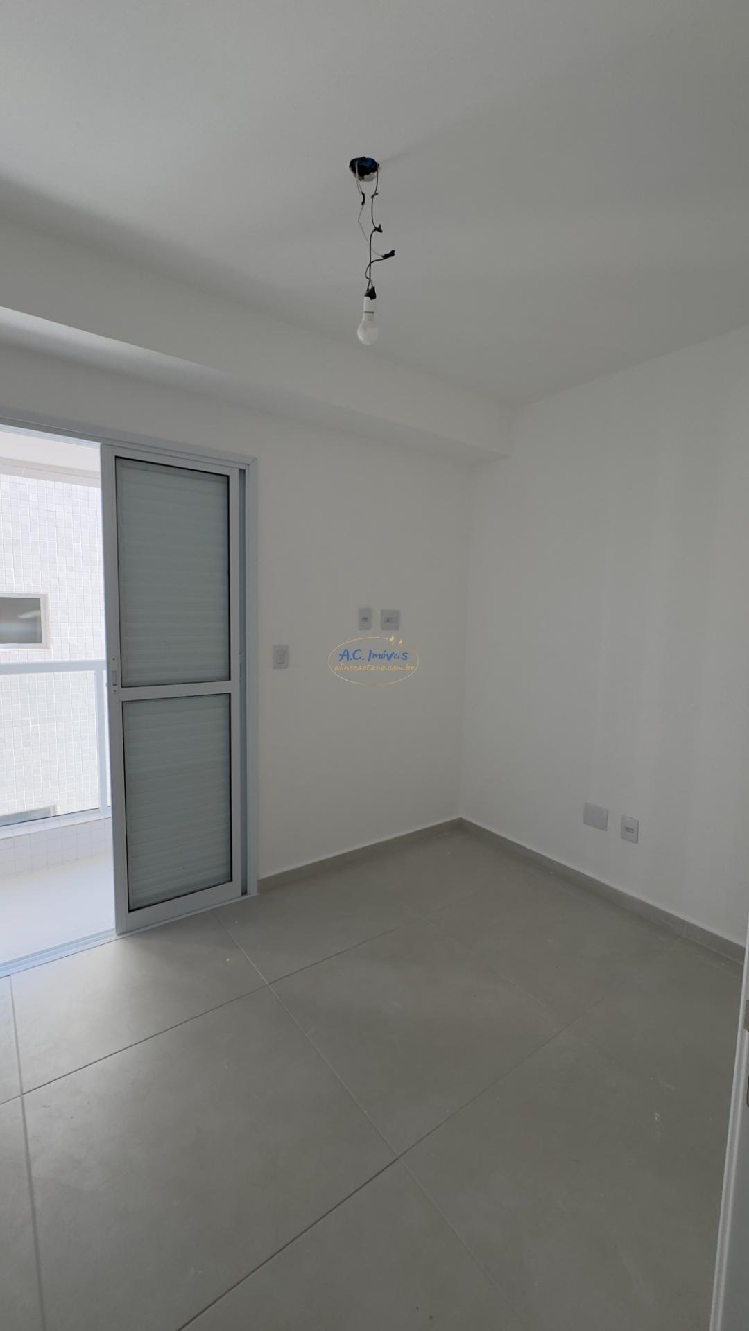 Apartamento à venda com 2 quartos, 1 suíte, 1 vaga e 67m² no Canto do Forte, Praia Grande (SP) — foto 9 de 10
