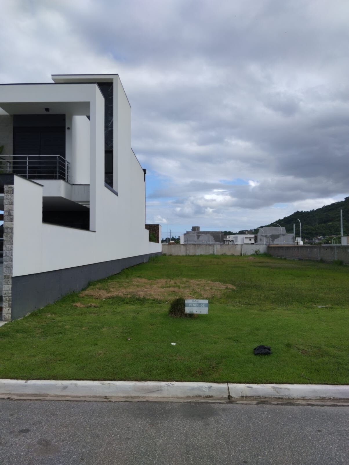 Terreno à venda com 390m² de terreno no Deltaville, Biguaçu (SC) — foto 2 de 10