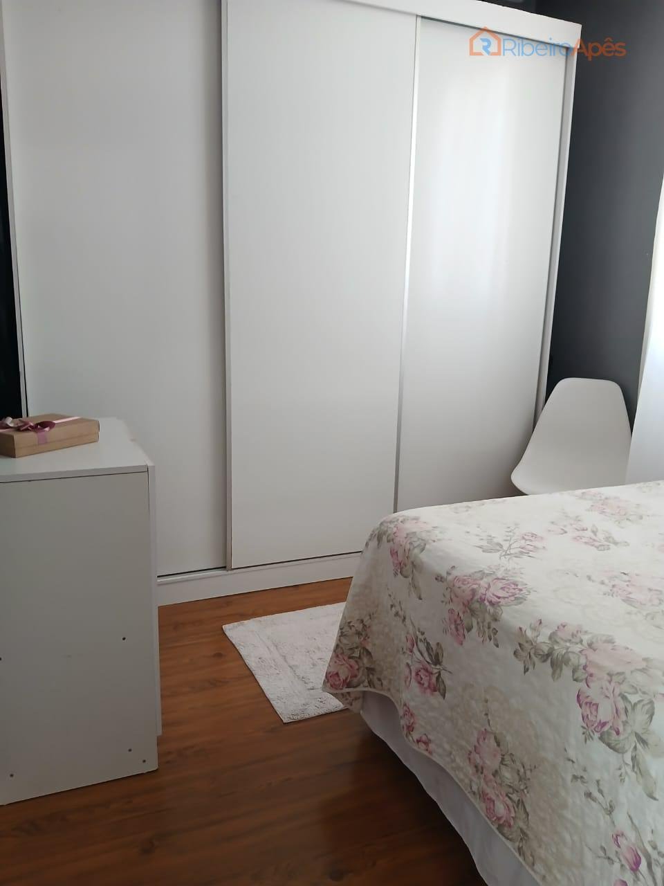 Quarto casal