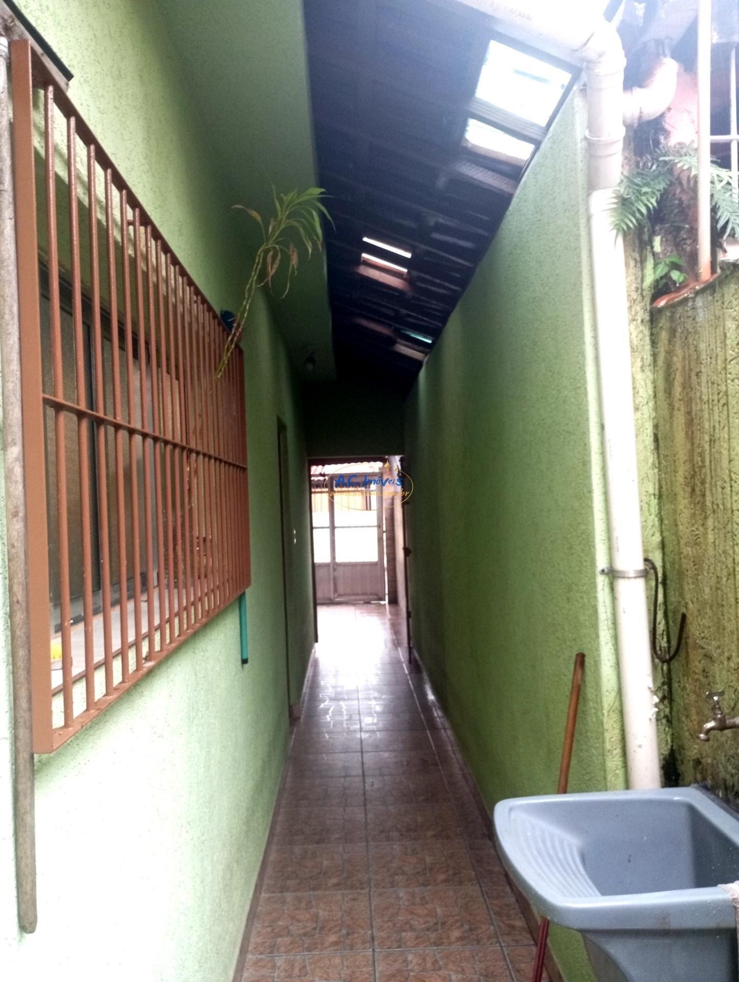 Casa à venda com 3 quartos, 1 suíte, 2 vagas e 180m² no Aviação, Praia Grande (SP) — foto 14 de 23