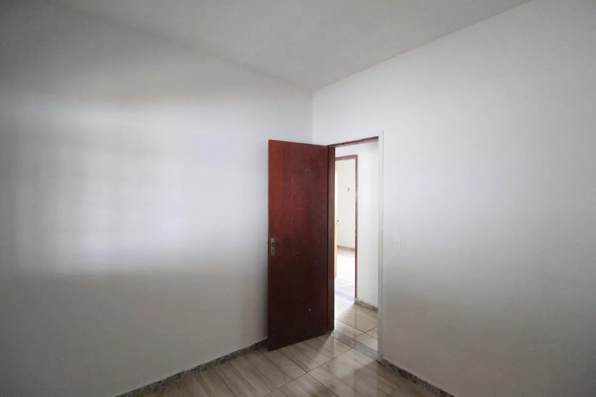 Casa à venda com 4 quartos, 2 suítes, 1 vaga e 486m² no Santa Monica, Belo Horizonte (MG) — foto 10 de 21