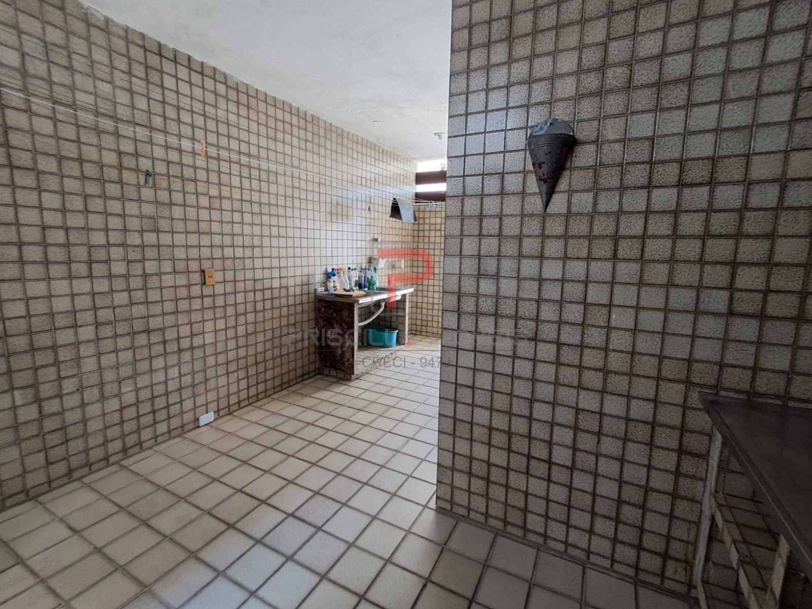 Casa à venda com 6 quartos, 5 suítes e 504m² no Jardim Oceania, João Pessoa (PB) — foto 11 de 30