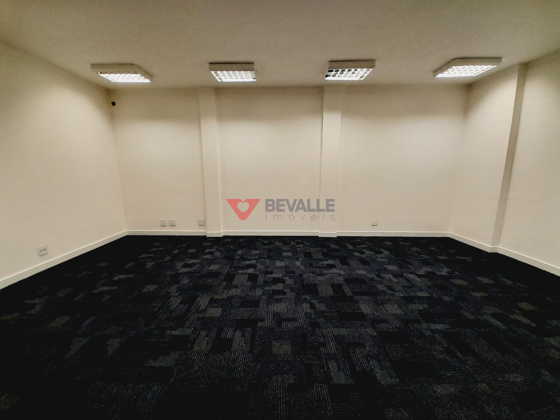Comercial à venda com 3 banheiros e 280m² no Laranjeiras, Rio de Janeiro (RJ) — foto 18 de 26