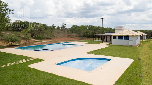 Lote em Condomínio em Relva de Pedra Condomínio dos Lagos   -  Jequitibá