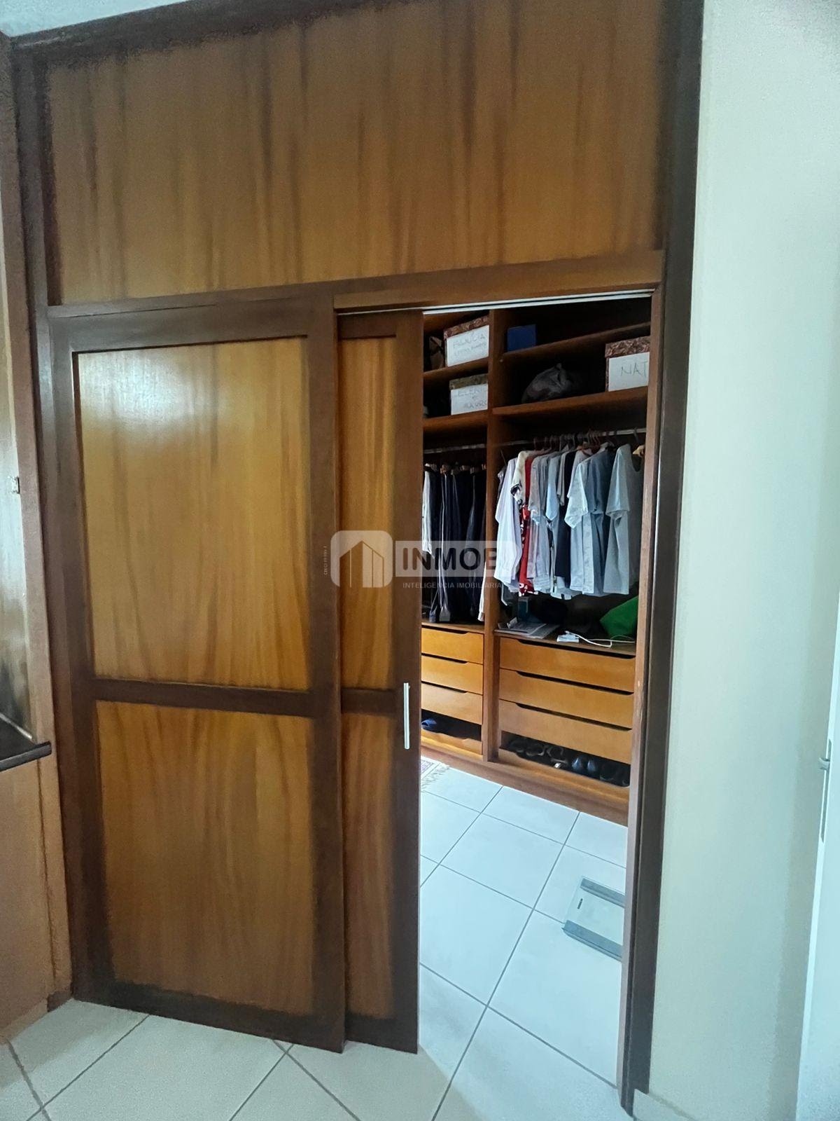 Casa à venda com 4 quartos, 3 suítes, 4 vagas e 278m² no Jardim das Nações, Taubaté (SP) — foto 11 de 15