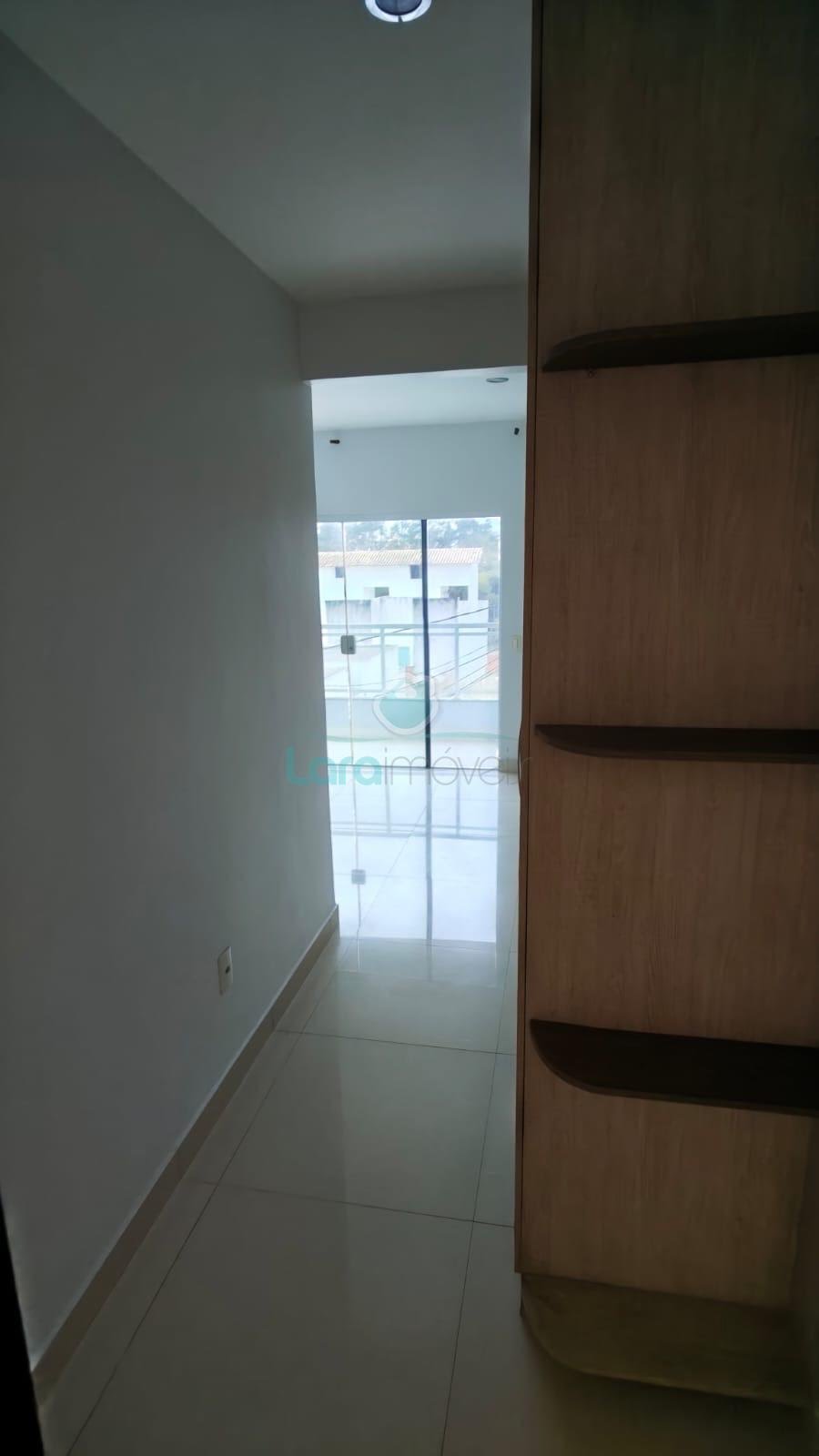 Casa à venda com 3 quartos, 3 suítes, 2 vagas e 170m² no Granja dos Cavaleiros, Macaé (RJ) — foto 10 de 15