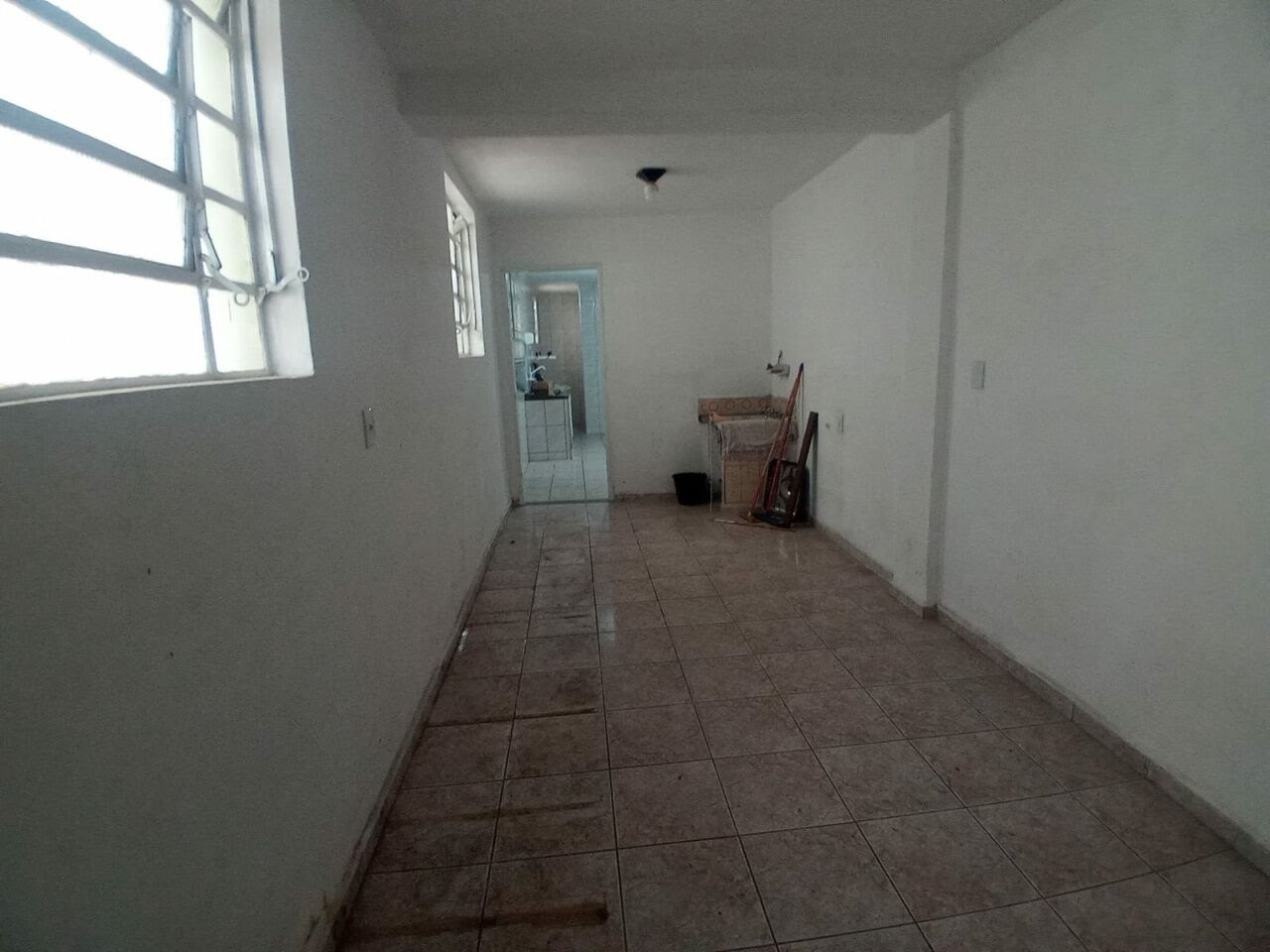 Casa à venda com 3 quartos, 1 banheiro, 3 vagas e 279m² no Vila Antonieta, São Paulo (SP) — foto 10 de 14