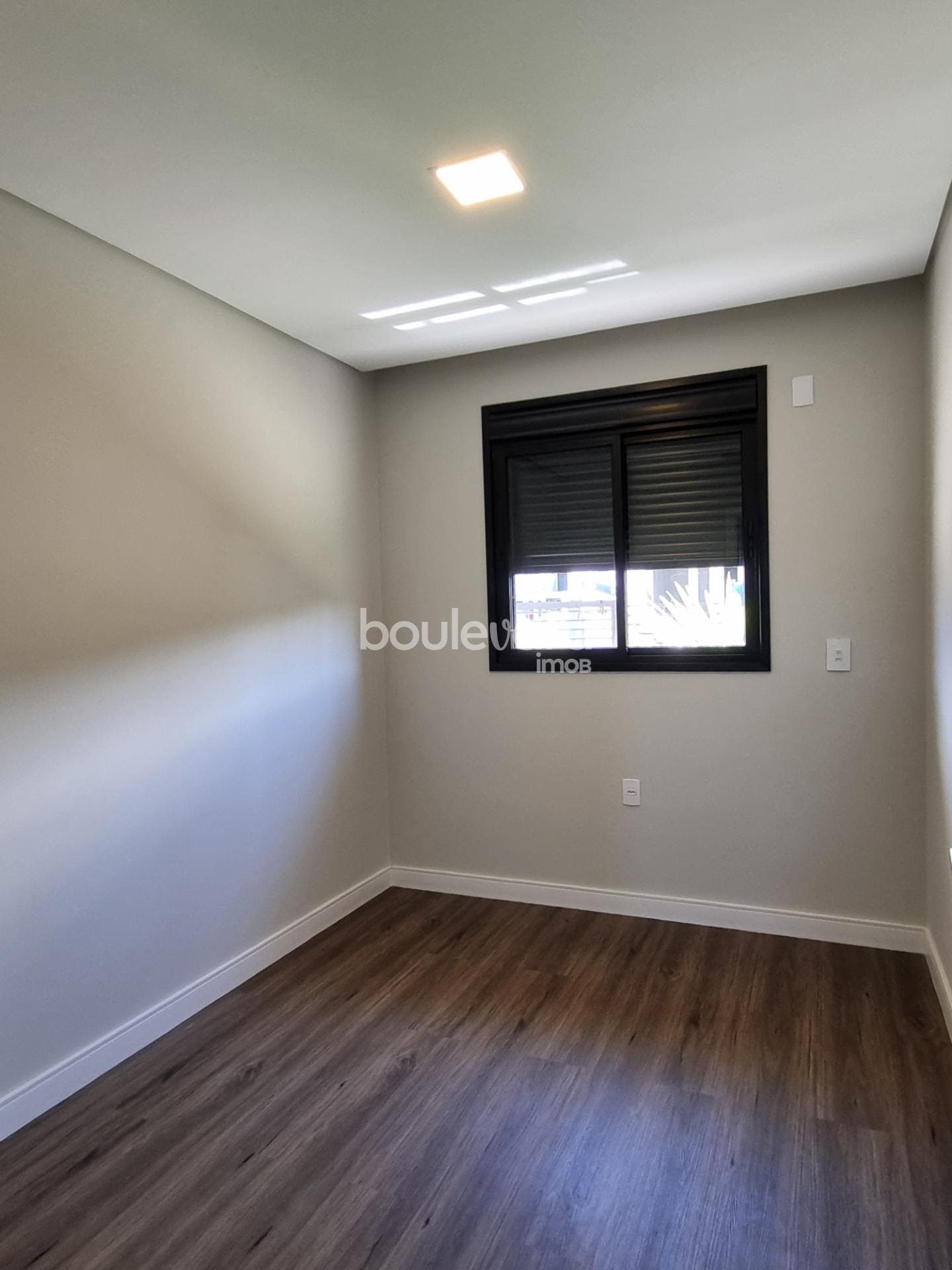 Casa à venda com 3 quartos, 1 suíte, 2 vagas e 108m² no Forquilhas, São José (SC) — foto 12 de 28